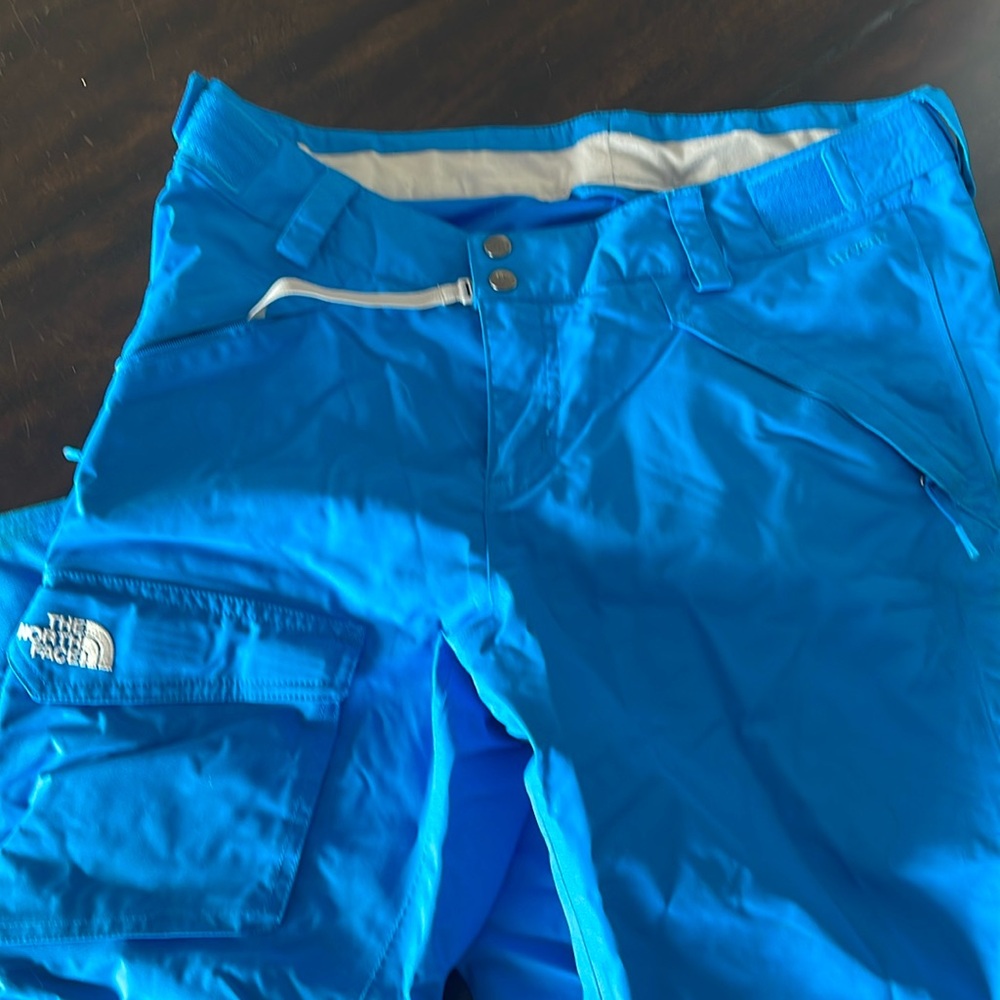 Women’s north face snowboard pants
